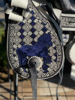 Montura Charra Cola De Pato Con Cantina 8 Montura Charra Cola De Pato Con Cantina -Rodeo Western Sales image 0a0b30f4 f8eb 4840 bac6 263c36bb0be6 scaled