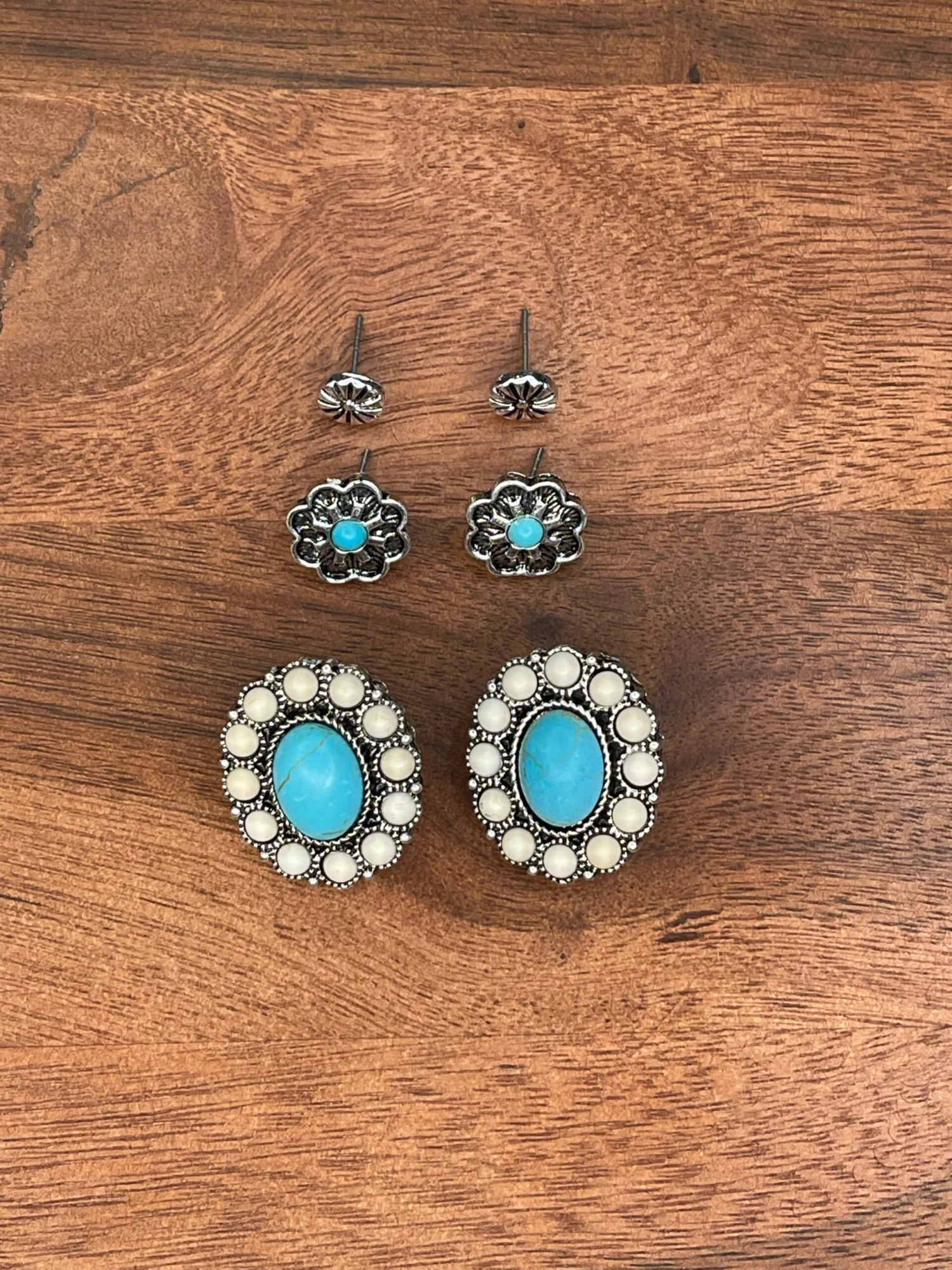 White Turquoise Set 1 White Turquoise Set