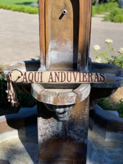 Zarape Para Montura Charra (AQUI ANDUVIERAS Beige/Cafe Oscuro)