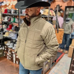 MEN'S Ariat Crius Insulated Jacket Style#10041575